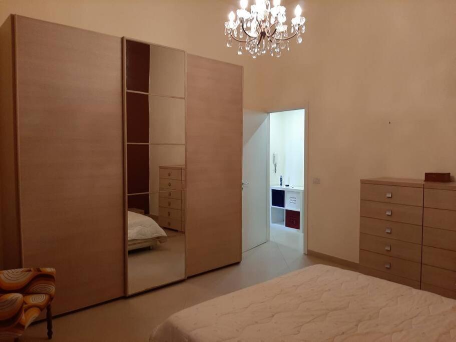Chiara Home: Al Centro Di Catania Exterior photo